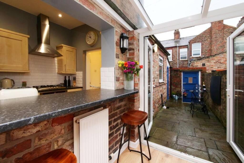 The River Walk House York Villa Exteriör bild